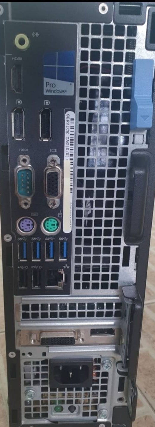 คอมพิวเตอร์ตั้งโต๊ะมือสอง ประกัน 1 เดือน สภาพดี Dell Optiplex 7040 SFF (i7-6700 Ram8GB HDD500GB VGA2GB) พร้อมจอ 22 นิ้ว + คีย์บอร์ด เม้าท์ และลำโพง