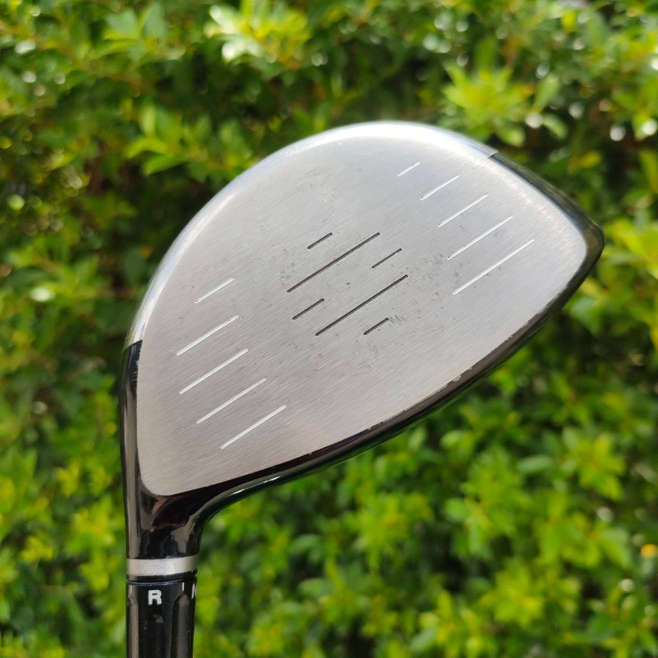 DRIVER TAYLORMADE R9 MAX รุ่น MAX ตีไกลสุดขีด ก้าน FUJIKURA MOTORE FLEX SR องศา 9.5 เป็นรุ่นหน้าเด้งที่สุดของ R9!! ไม้กอล์ฟมือสอง ของแท้ BY NakaraLuxurious