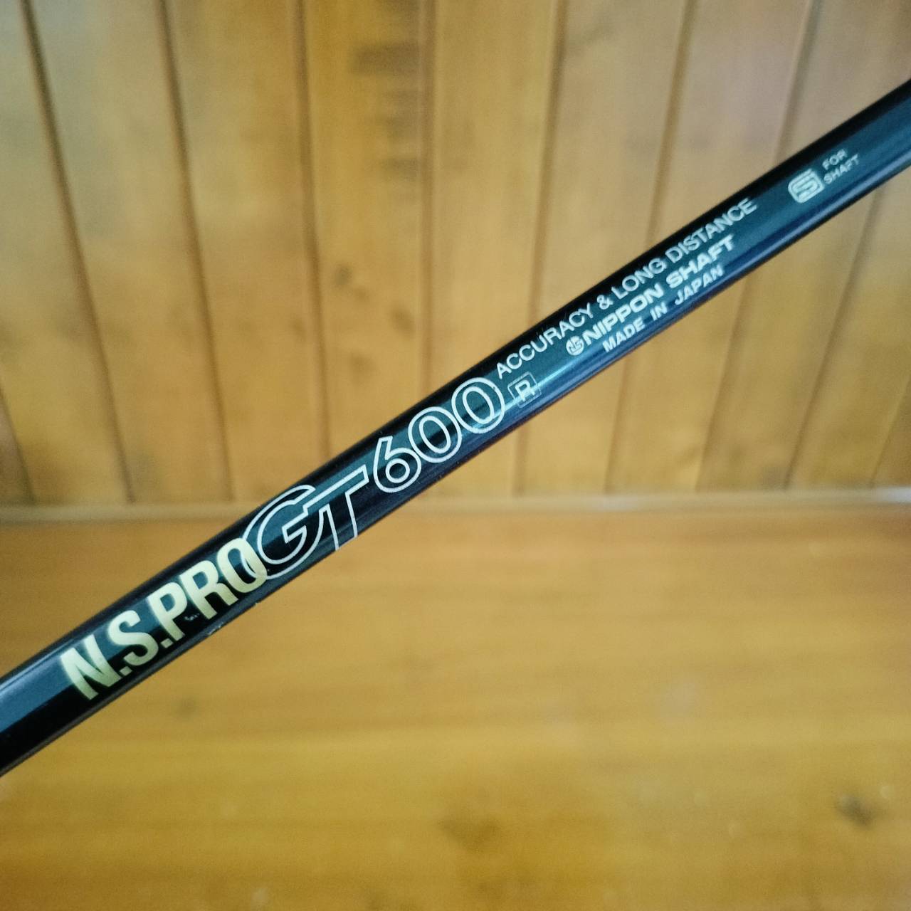 Driver Cleveland LAUNCHER 460 ก้าน NS PRO GT 600 FLEX R กริพ IOMIC อย่างดี หัวใหญ่ 460 CC. วัสดุเบต้าไทเทเนี่ยม ตีไกลเสียงเพราะ ไม้กอล์ฟพรีเมี่ยมมือสอง ของแท้ By NakaraLuxurious