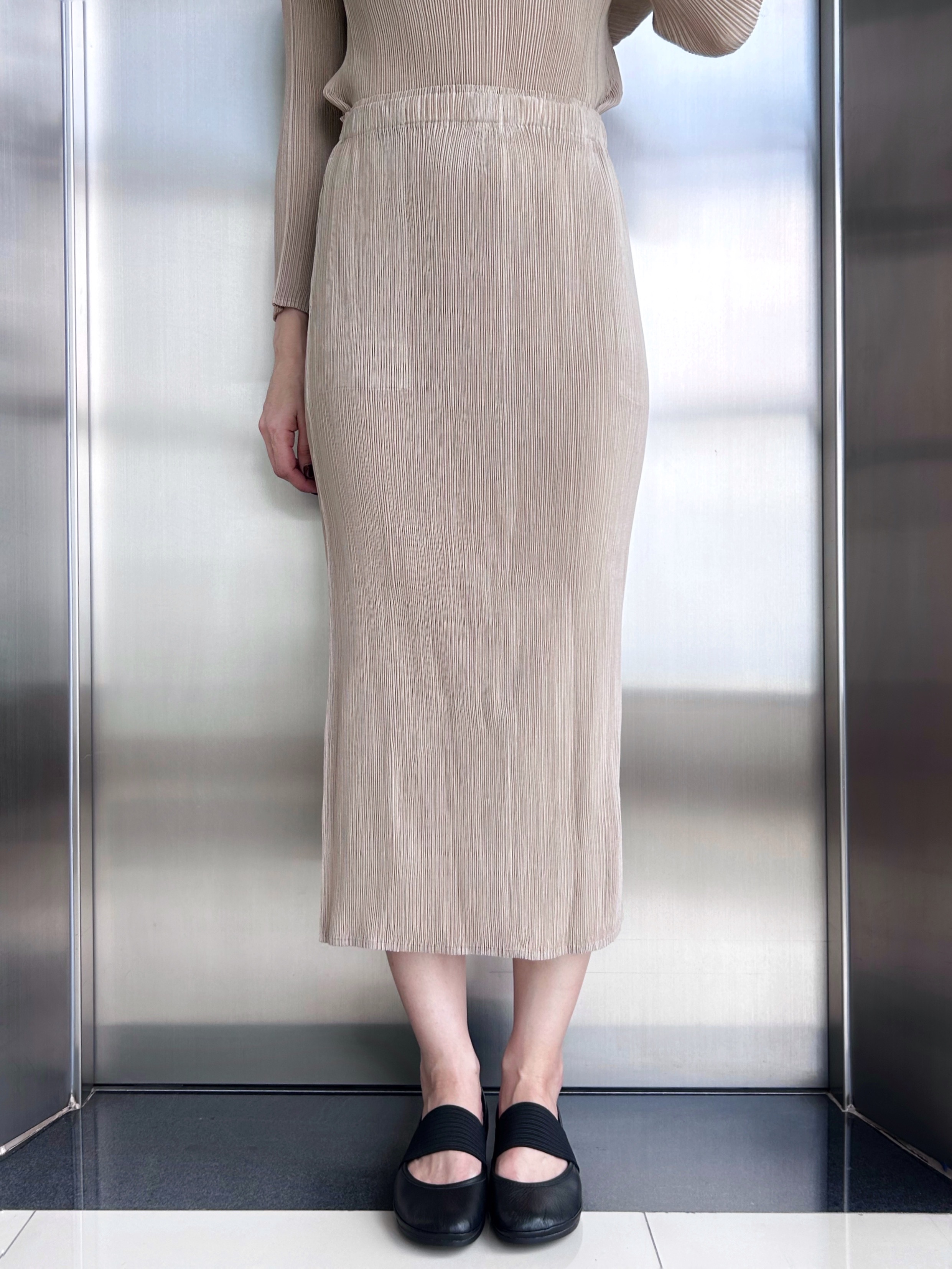 ปรับราคาลง20%!! ยาว 33นิ้ว! 2MUAY รุ่น GJO11044 กระโปรงพลีทผ้าแมตต์ PRNCIL PLEATED SKIRT 10 สี FREE SIZE