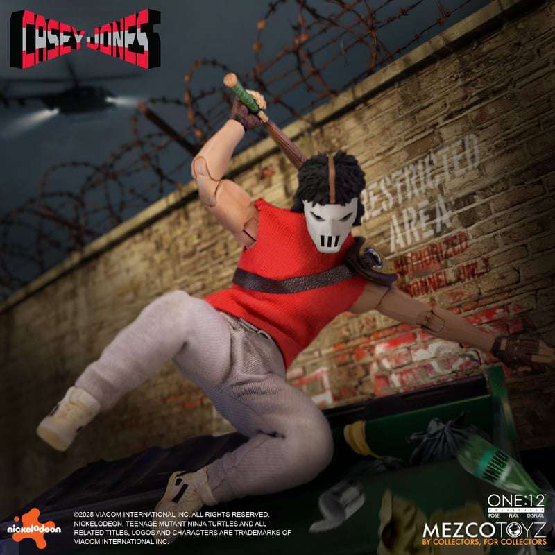 [สั่งจอง]Mezco Toyz 1/12 : Casey Jones