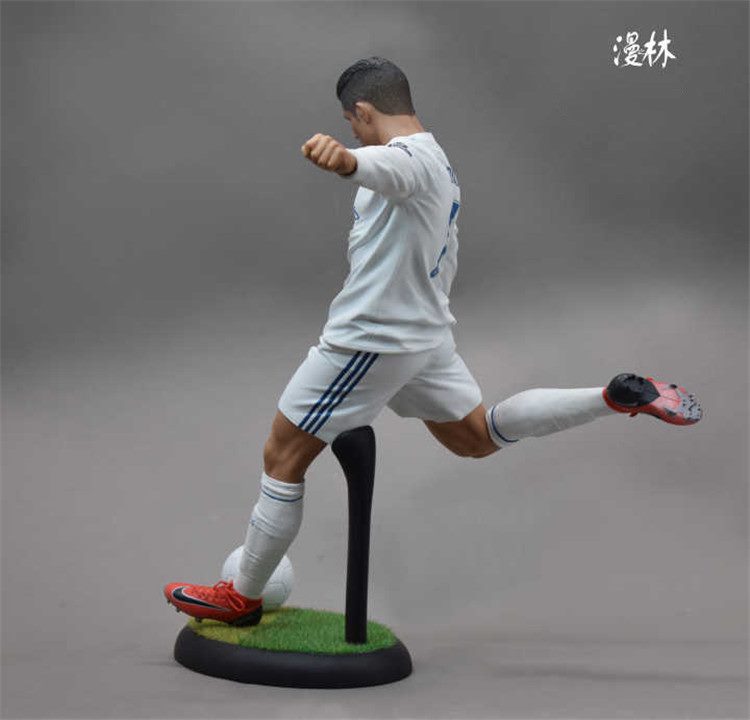 [สั่งจอง]Man Zhilin - Cristiano Ronaldo