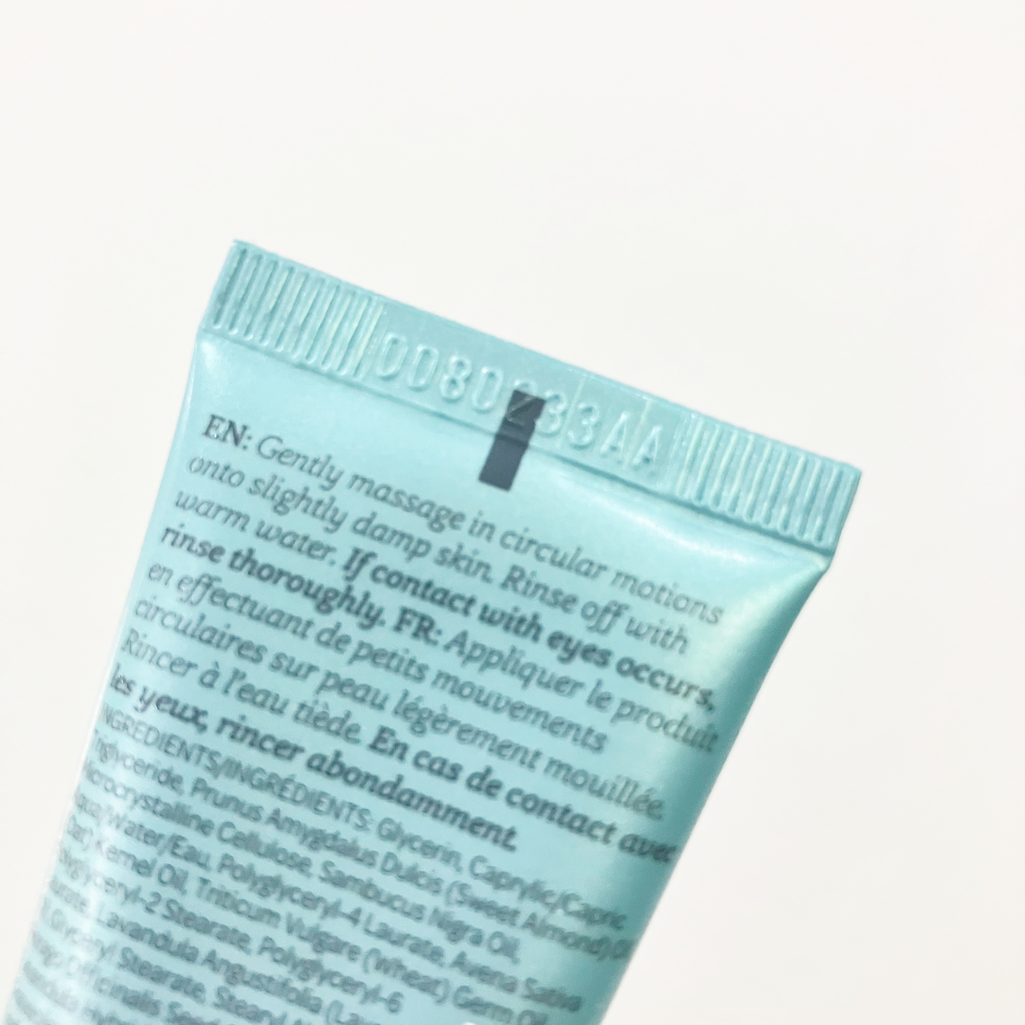 Elemis Pro-Collagen Glow Boost Exfoliator 15ml ผลิตภัณฑ์ผลัดเซลล์ผิวที่ช่วยให้ผิวเปล่งประกายและเรียบเนียน