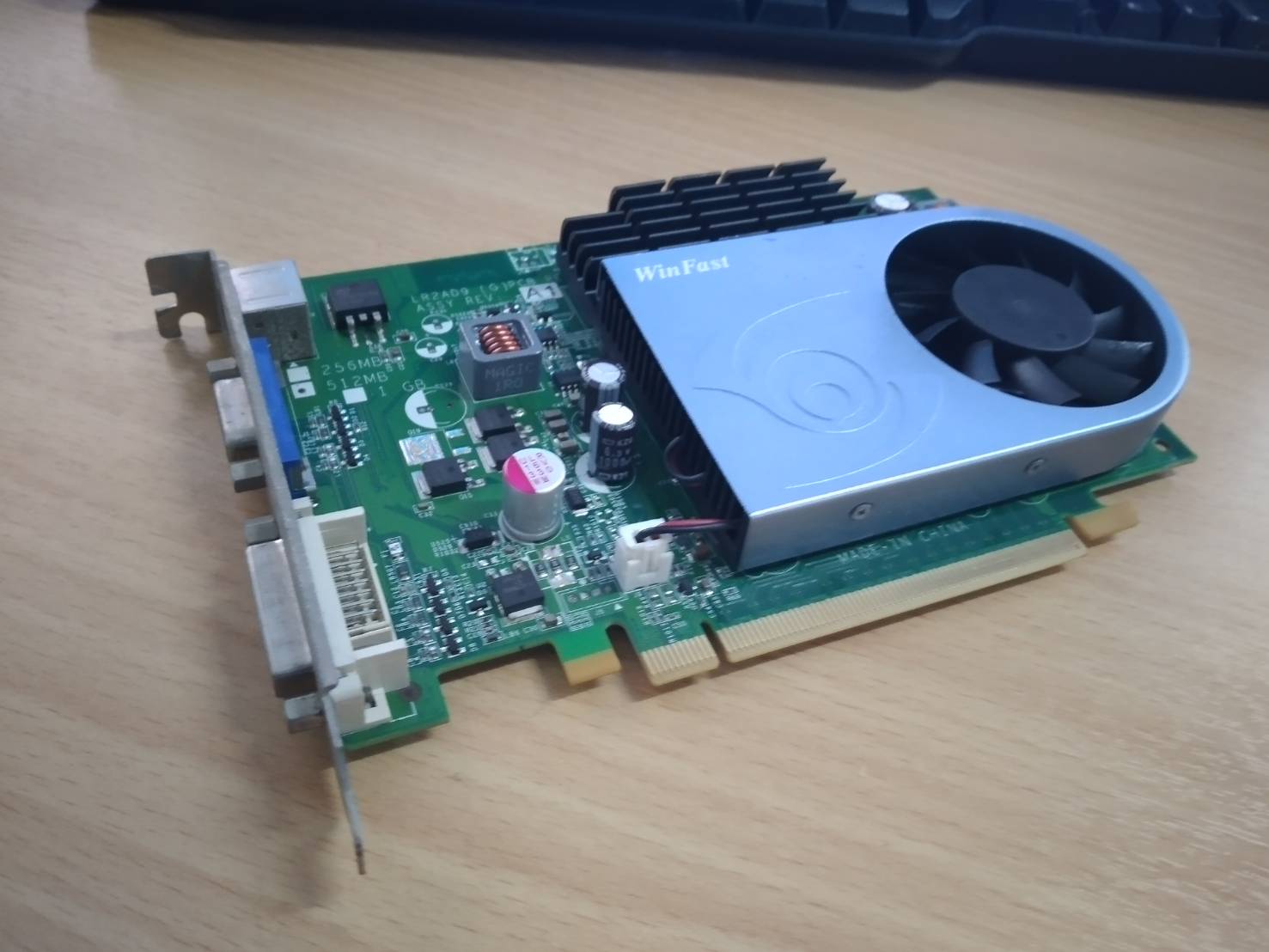 Leadtek WinFast PX9400/9500 GT 512MB