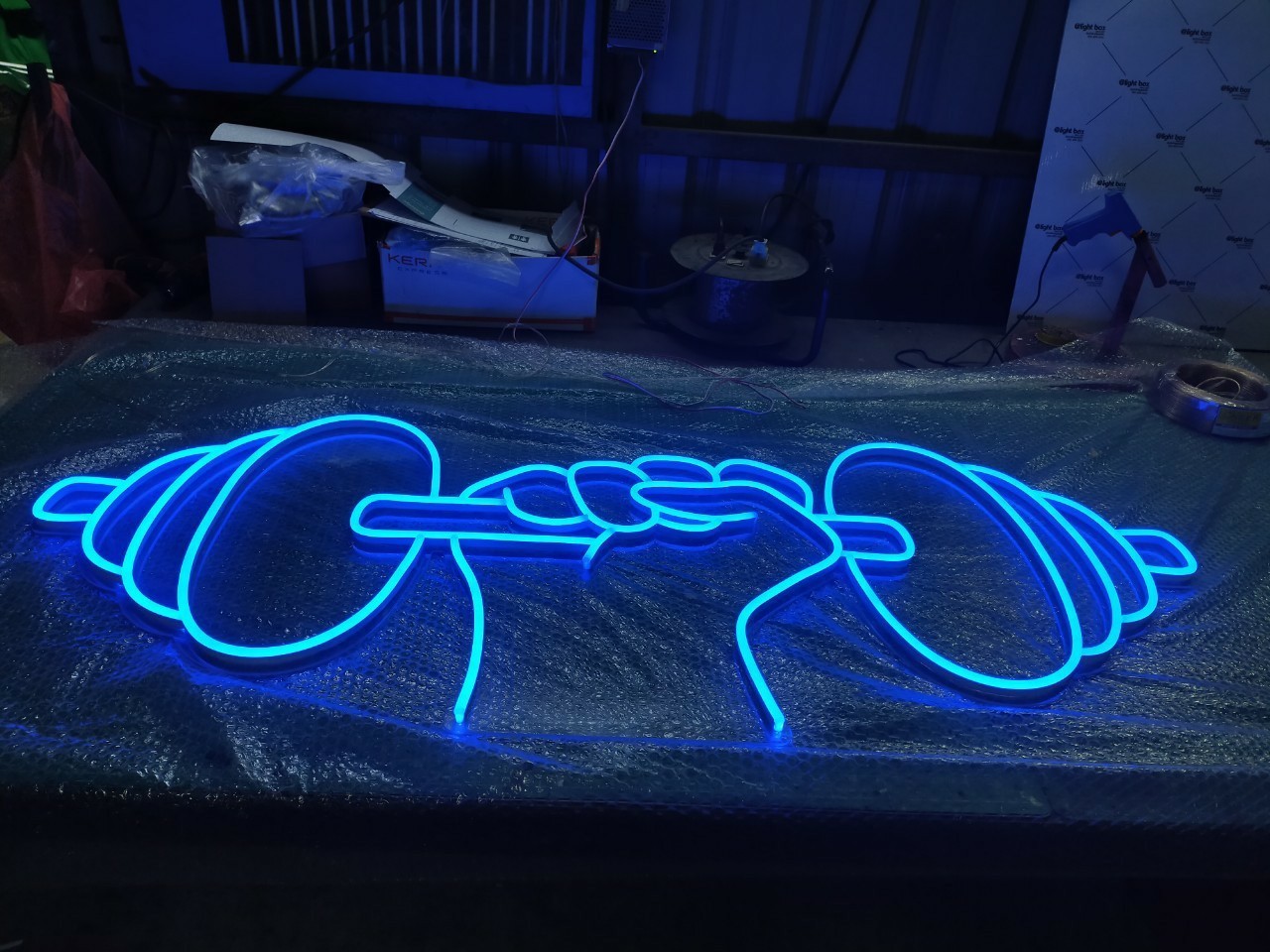 ป้ายไฟนีออนFlex แสงสีน้ำเงิน
