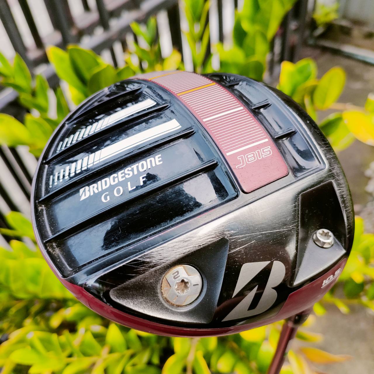 Driver BRIDGESTONE J815 องศา 10.5 ก้าน TOUR AD J15-11W FLEX R หน้าไม้ยิงเลเซอร์ ช่วยลดอาการเฟด หรือไซด์สปินได้ดีมากอย่างเห็นผล ตีได้ตรงมาก และไขปรับได้อีกด้วย มี COVER เดิมตรงรุ่นให้ด้วยค่ะ ไม้กอล์ฟพรีเมี่ยมญี่ปุ่นมือสอง By NakaraLuxurious