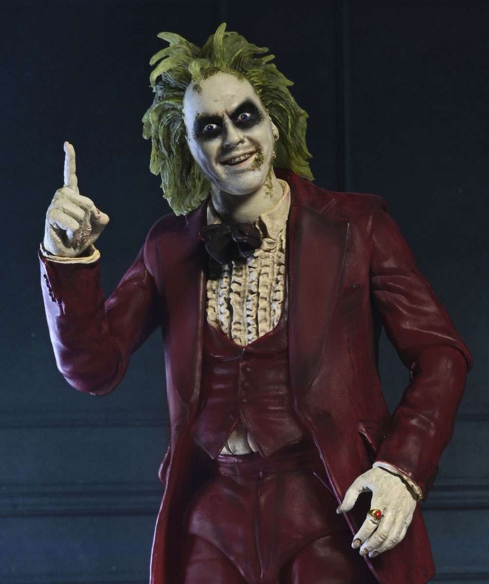 [สั่งจอง]Neca 7" : Ultimate "Red Tuxedo" Beetlejuice