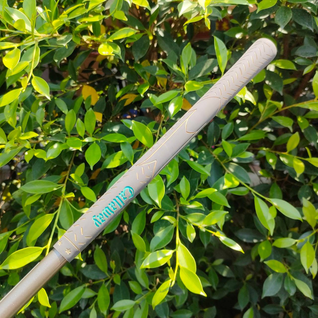 ** ไม้กอล์ฟสำหรับผู้หญิง ** ชุดเหล็ก CALLAWAY BIG BERTHA มีเหล็ก 3-9 เเละ PW ก้าน CALLAWAY GOLF FLEX L ชุดตีง่าย คุณภาพสูงมากๆ ก้านแบบเจาทะลุด้วยครับ คุณผู้หญิงที่กำลังหาเหล็กดีๆ สักชุด พลาดไม่ได้เลยนะครับ ดีกว่าไปซื้อชุดจากจีนครับ!!!