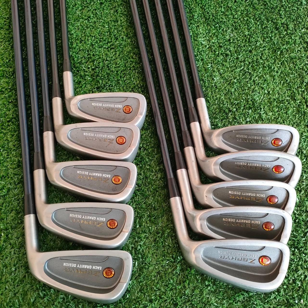 ** ไม้กอล์ฟสำหรับผู้หญิง ** ชุดเหล็ก MIZUNO ZEPHYR มีเหล็ก 3-9 เเละ PW SW F ก้าน TF-2740 FLEX L MADE IN JAPAN ทั้งเบา นุ่ม และระยะดี คุณผู้หญิงที่ต้องการชุดคุณภาพ และราคาแบบสบายๆ ชุดนี้พลาดไม่ได้ ของญี่ปุ่น แท้ๆ ดีกว่ามากๆครับ