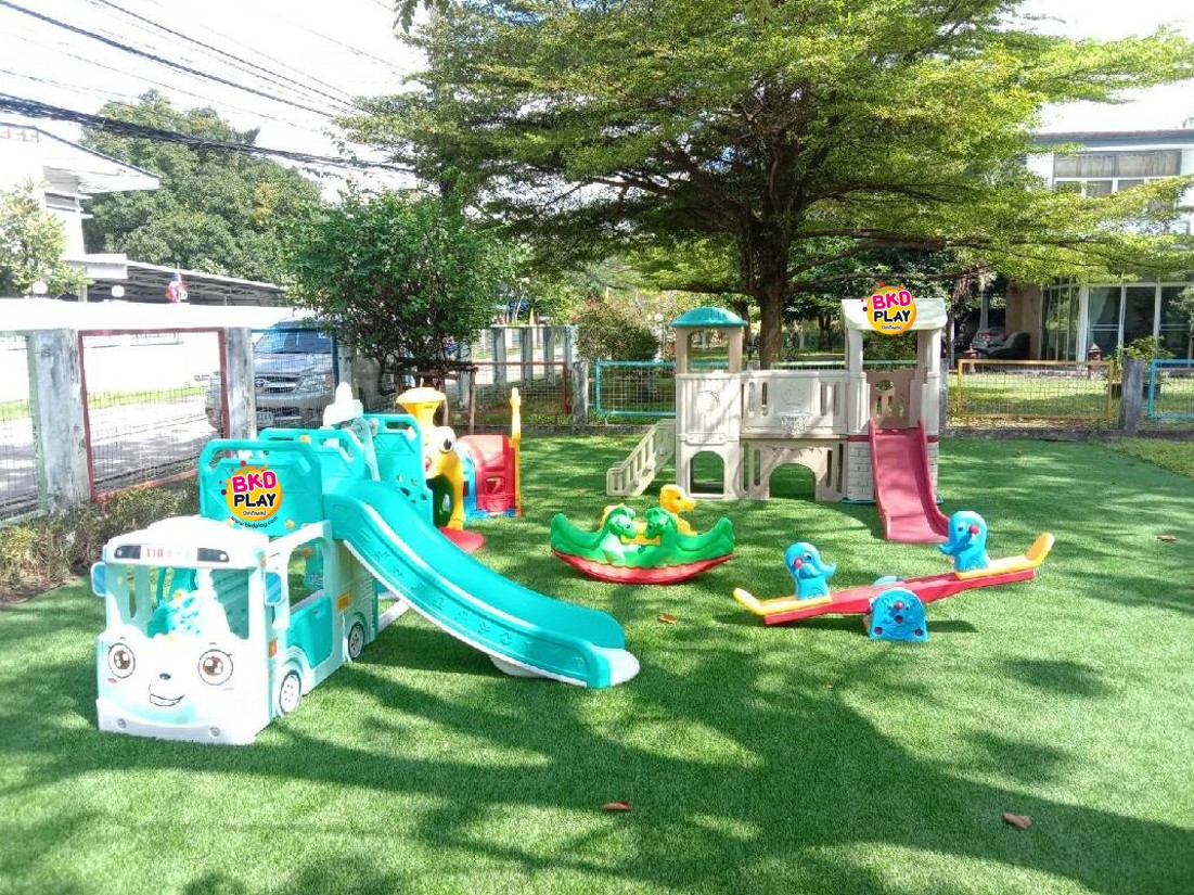 บ้านสไลเดอร์ สีครีมคริสมาสต์ บ้านเด็ก บ้านน้อย2 ชั้น กระดานลื่นพลาสติก เครื่องเล่นสนาม พร้อมส่ง
