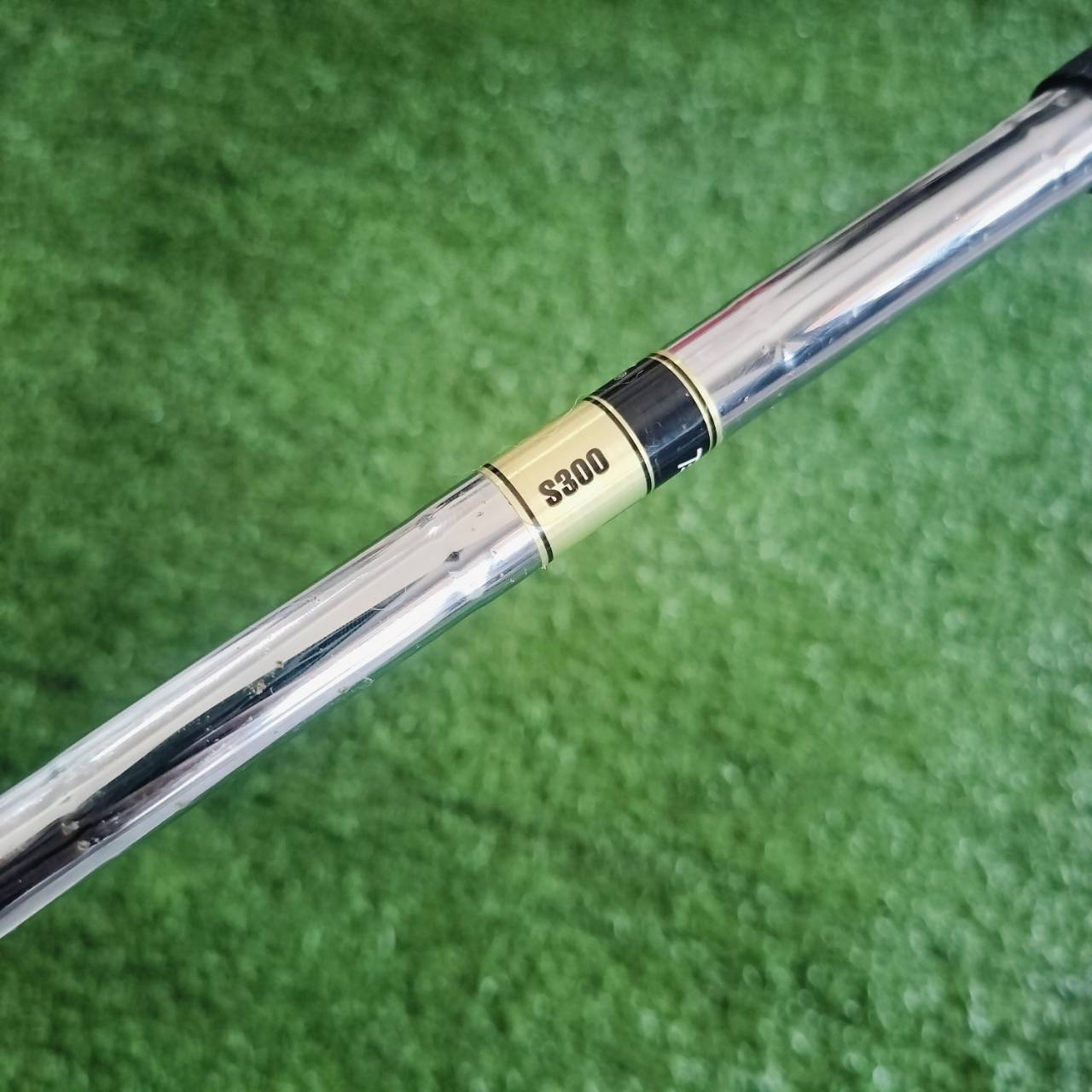 ก้าน DYNAMIC GOLD S300 ใส่เหล็ก 4 5 6 7 8 9 PW SW สภาพสวยนางฟ้า กริพ MIZUNO ใหม่เอี่ยม ใช้ได้อีกยาวๆ ราคาสุดคุ้ม