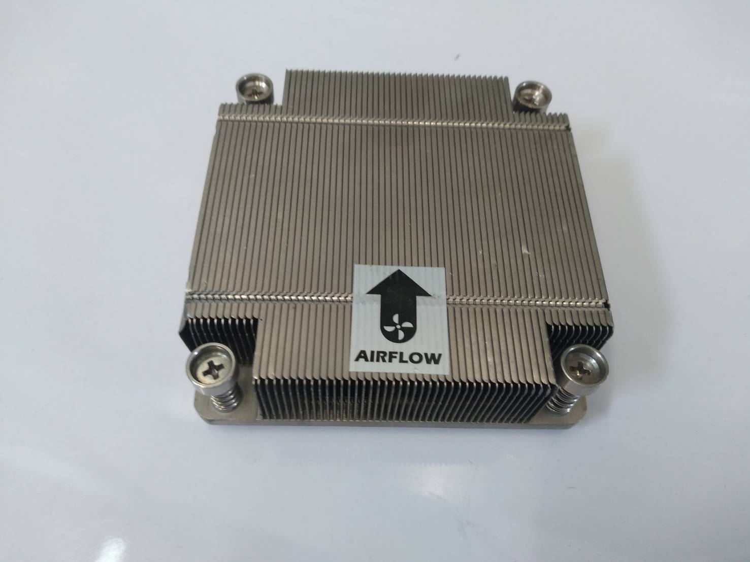 Dell 0w703n CPU Processor Heat-Sink/Cooler Socket/Base 1156 Poweredge R210 II