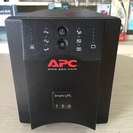APC SmartUPS 750 แบตปกติ เครื่อง สำรองไฟ