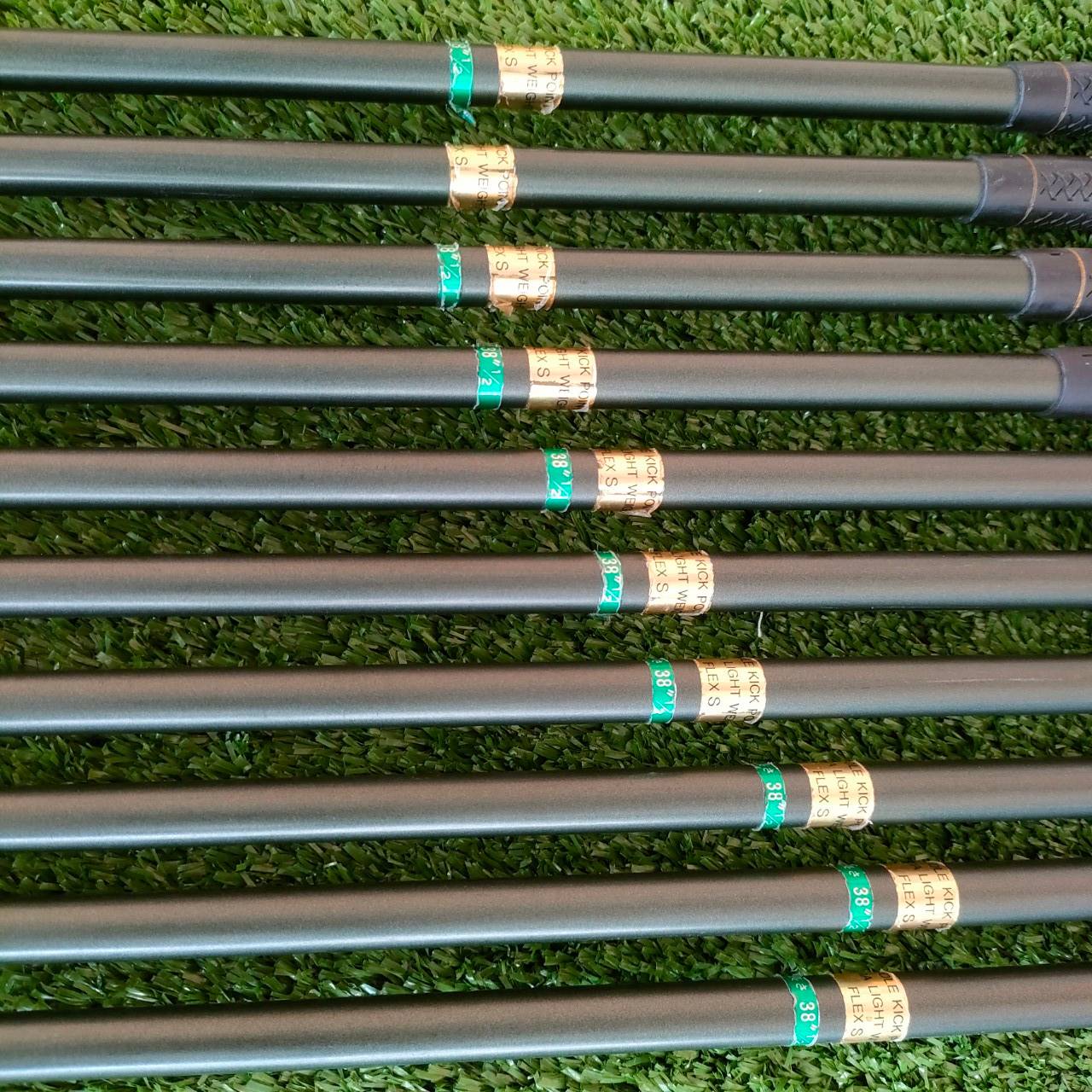 ** ไม้กอล์ฟสำหรับท่านที่ถนัดซ้าย** ชุดเหล็ก LIMITED ORAION HIMOMENT 100-ST มีเหล็ก 3 - 9 เเละ PW เเละ AW SW ก้าน MIDDLE KICK FLEX S