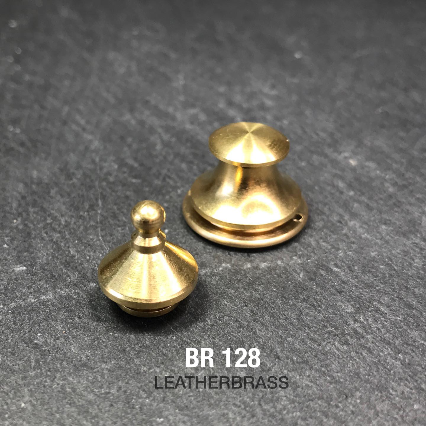 BR128 อะไหล่กระดุมล็อค(ญี่ปุ่น) ฝากระเป๋า เนื้อทองเหลืองแท้ อะไหล่กระเป๋า *ราคาต่อชิ้น* leatherbrass