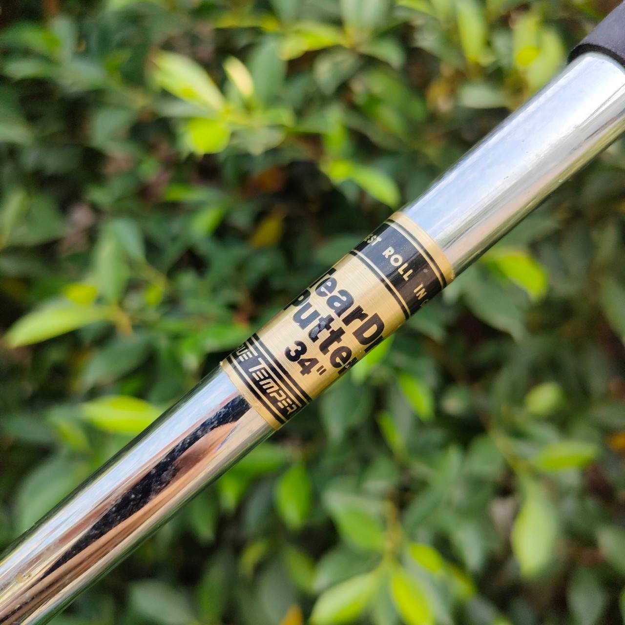 PUTTER TEARDROP PAT ความยาว 34 นิ้ว ก้าน TEARDROP รูปทรงฐานกว้างเป็นเอกลักษณ์ ทำให้พัตต์ง่ายขึ้นมาก น้ำหนักดีมาก