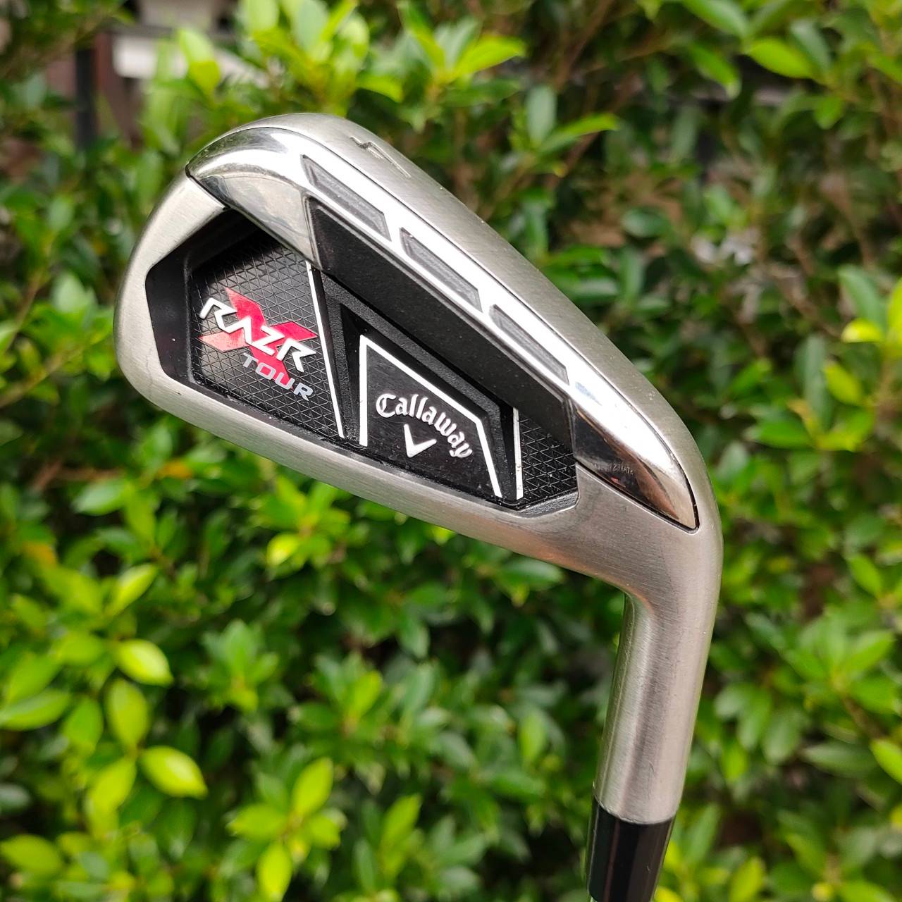 ชุดเหล็ก CALLAWAY RAZR X TOUR มีเหล็ก 3 - 9 PW ได้เหล็ก 8 ชิ้น ก้าน N.S.PRO 950 GH ก้านดีมากๆ ลงตัวมากครับ สุดยอดคุณภาพ สวยงาม