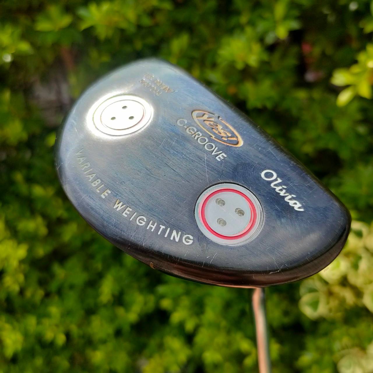 PUTTER YES! C-GROOVE ความยาว 34 นิ้ว Olivia Mallet ก้าน YES! C-GROOVE พัตต์ดีมากๆ มีถ่วงบล๊านซ์ ทั้งสองจุด ทรงซาลาเปา ไม้กอล์ฟมือสอง ของแท้ BY NakaraLuxurious