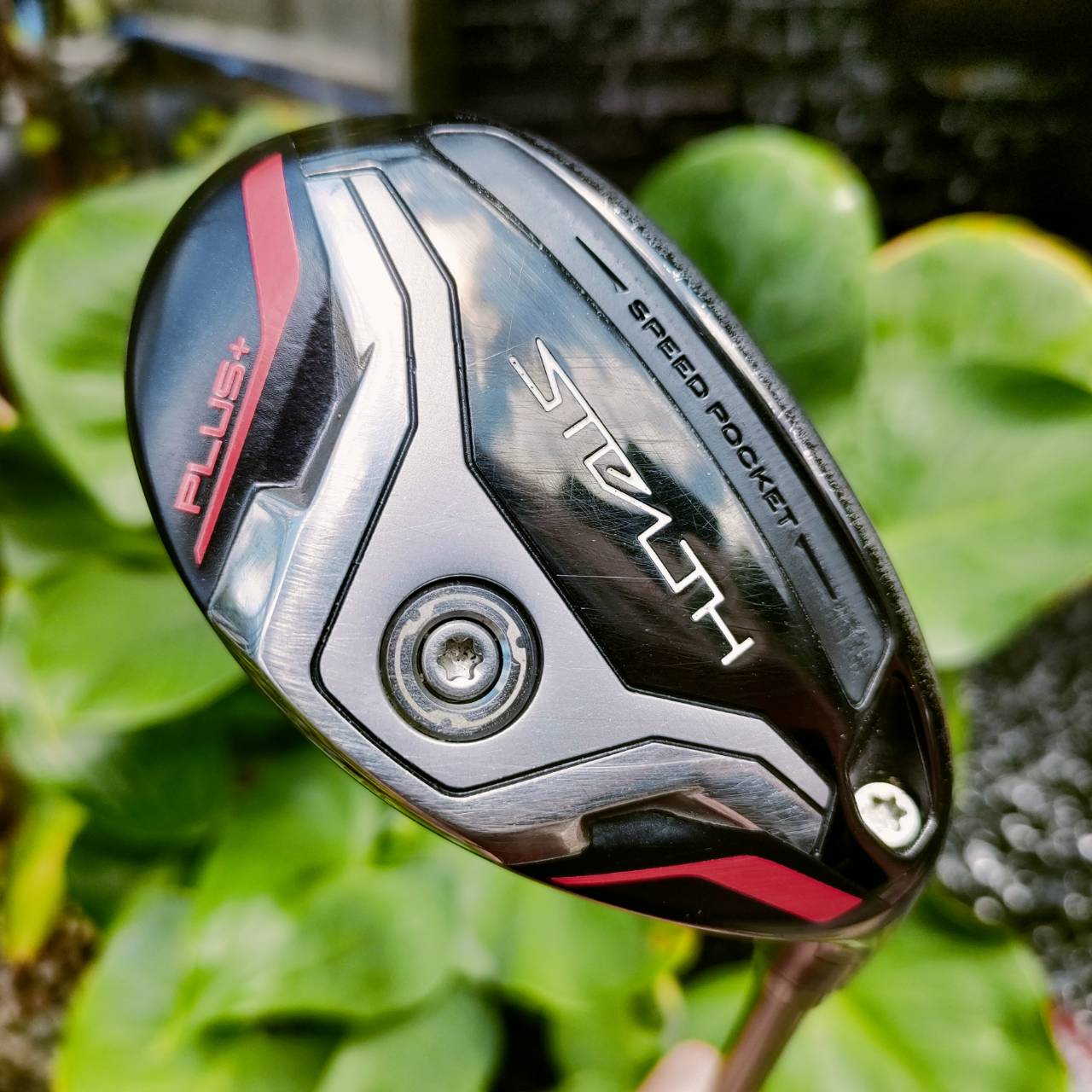 UT Taylormade STEALTH PLUS RESCUE 4 องศา 22 ก้าน TENSEI FLEX R มี COVER เดิมสวยๆเลยค่ะ ไขปรับคอได้ SPEED POCKET เด้งมาก กระดองเคฟล่า หน้า FORGED TWIST FACE ตีโดนได้ ทั่วทั้งหน้าไม้ ไม้กอล์ฟพรีเมี่ยมมือสอง ของแท้ By NakaraLuxurious