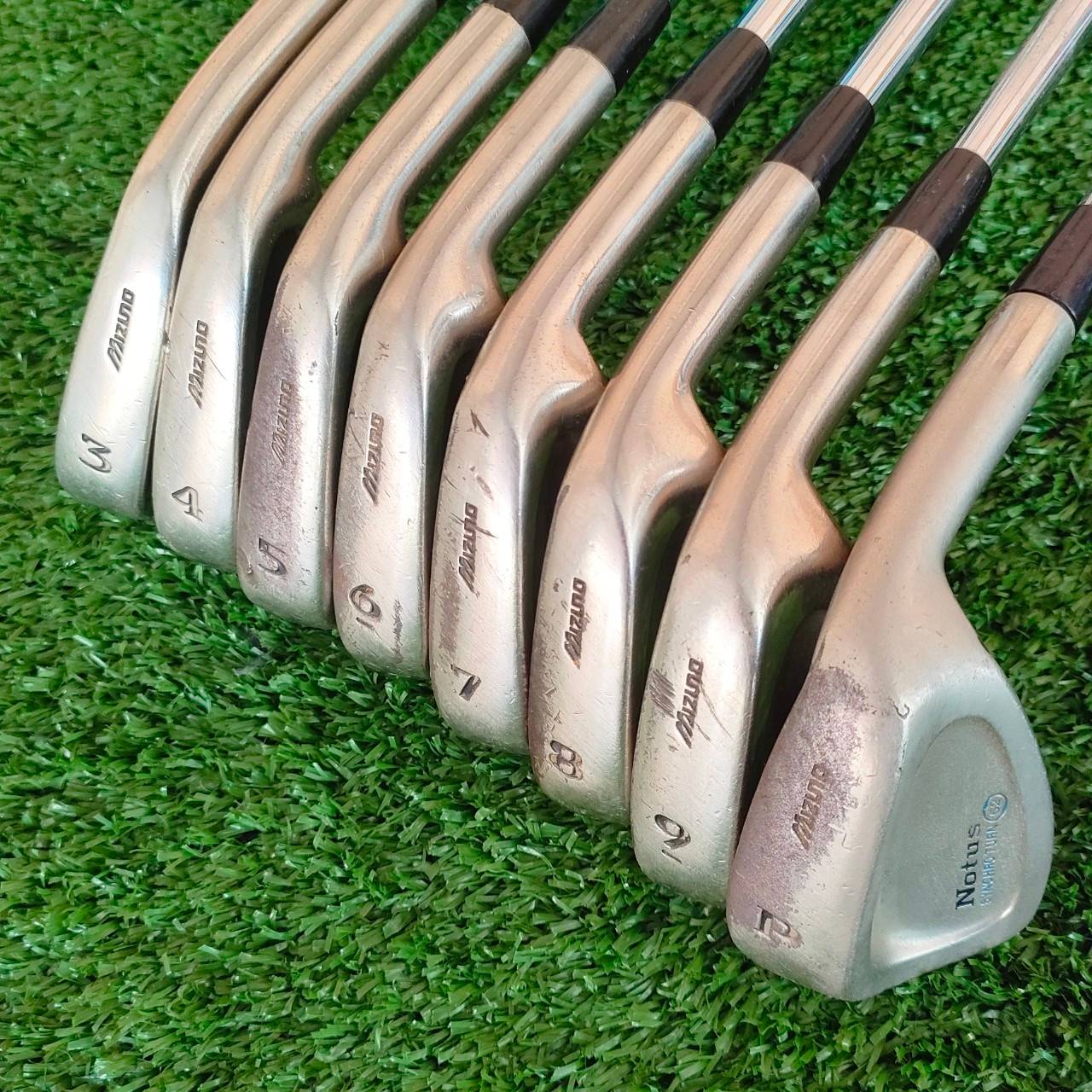 ชุดเหล็ก MIZUNO NOTUS SYNCHRO TURN 52 มีเหล็ก 3-9 เเละ PW