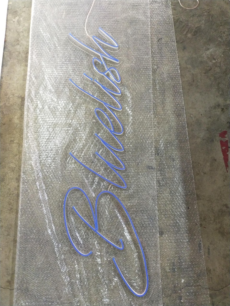 งานไฟเฟค