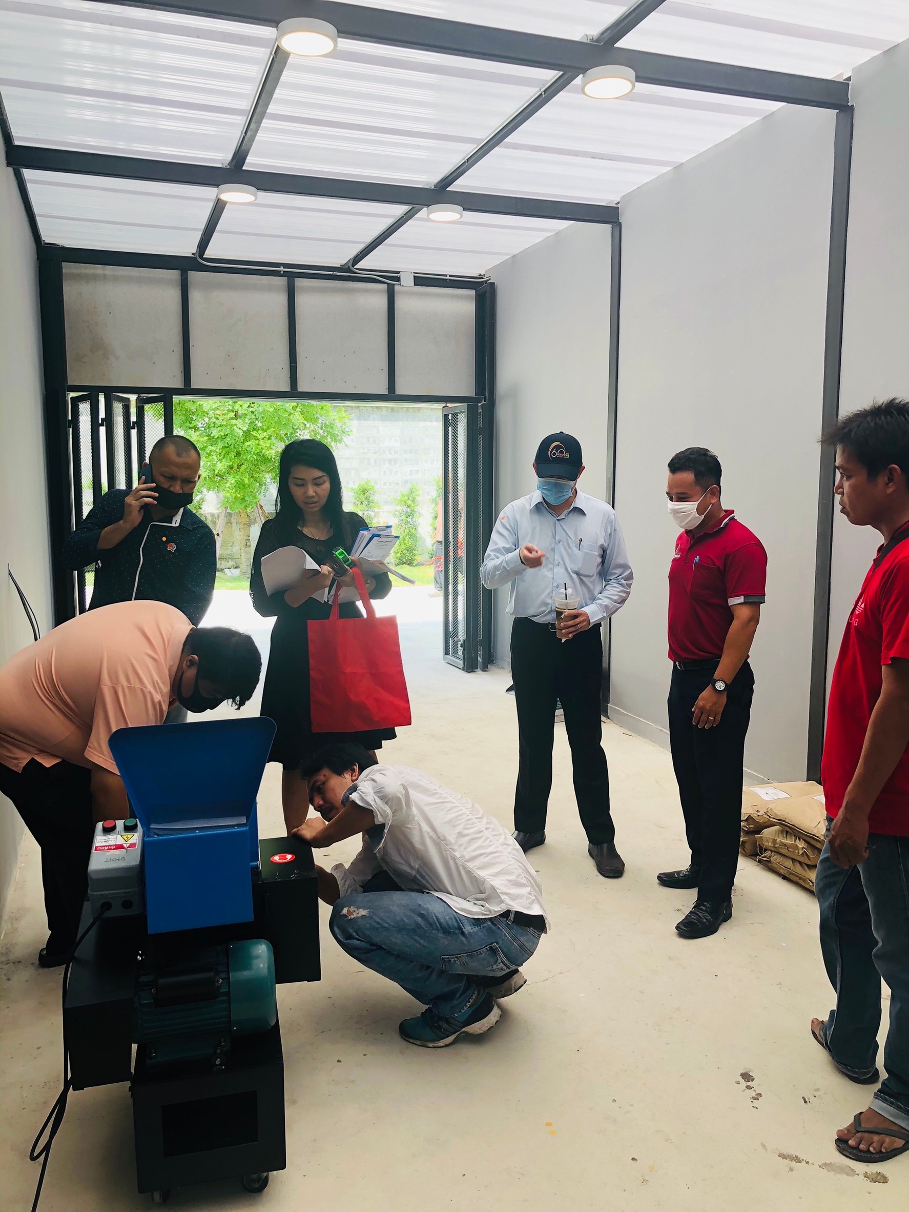 พระจอมเกล้าพระนครเหนือ ก่อสร้างโรงแยกขยะรีไซเคิล