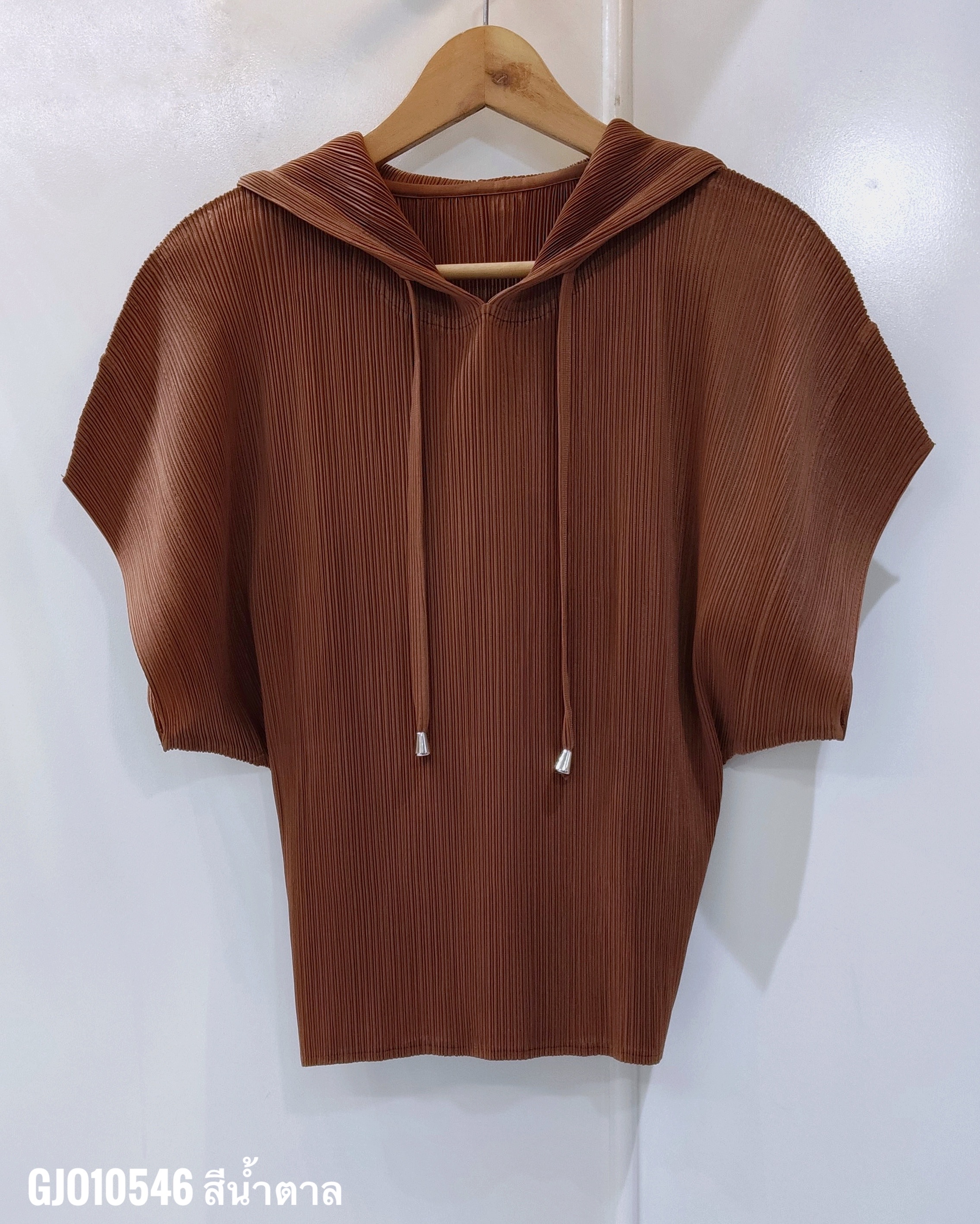 2MUAY รุ่น GJO10546 เสื้ออัดพลีท SHORT SLEEVE PLEATED HOODED PLEATED TOP 10 สี FREE SIZE