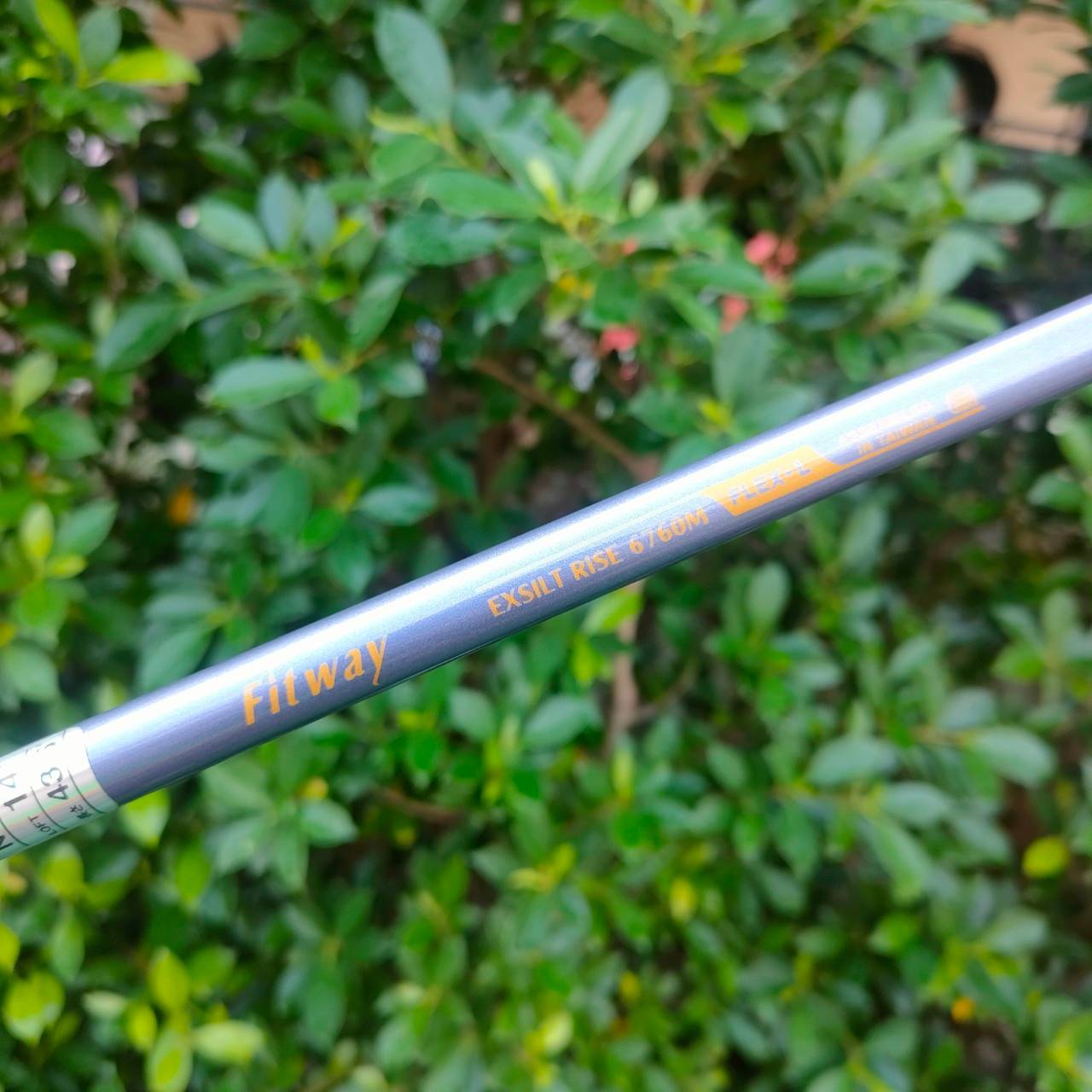 **ไม้กอล์ฟสำหรับผู้หญิง** DRIVER FITWAY วัสดุ FORGED TITAN องศา 14 ก้าน FITWAY FLEX L