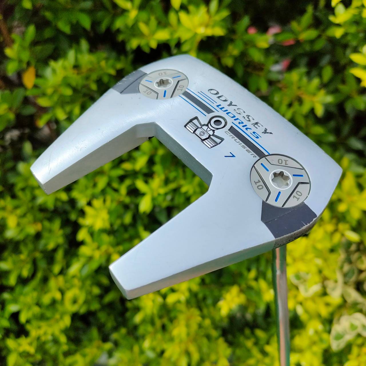 PUTTER ODYSSEY WORKS CRUISER 7 ความยาว 36 นิ้ว ก้าน ODYSSEY WORKS เป็นรุ่นที่ดีมากที่สุดอีกหนึ่งรุ่น!! พัตต์ได้บล๊านซ์แบบที่สุด รุ่นนี้พิเศษที่หน้าไม้เป็น STEEL ไม้กอล์ฟมือสอง ของแท้ BY NakaraLuxurious