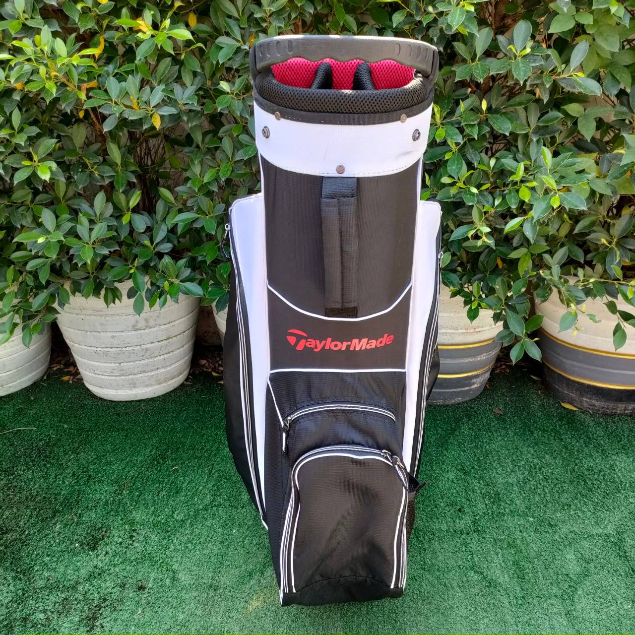 ถุงกอล์ฟ TAYLORMADE มือสอง ของแท้ แบบ14ช่อง สภาพสวยเลยครับ