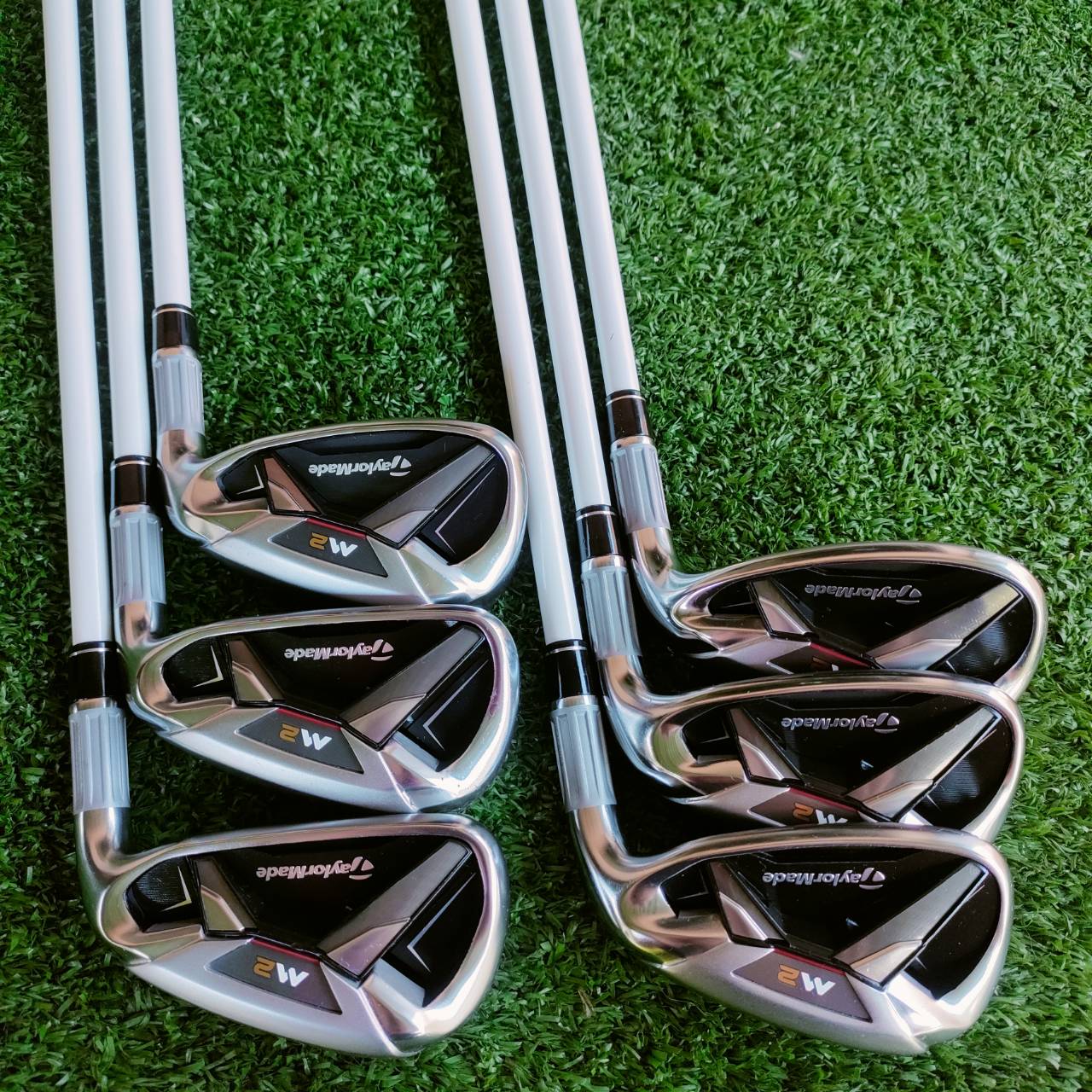 ** ไม้กอล์ฟสำหรับผู้หญิง ** ชุดเหล็ก Taylormade M2 ก้าน TM7-316 FLEX LADY ก้านเบามาก ตีสบาย สปีดน้อย ก็สามารถตีได้ระยะ เร่งสปีดได้ดี สภาพสวย กริพสวยเดิมทุกอย่าง ไม้กอล์ฟพรีเมี่ยมมือสอง ของแท้ By NakaraLuxurious