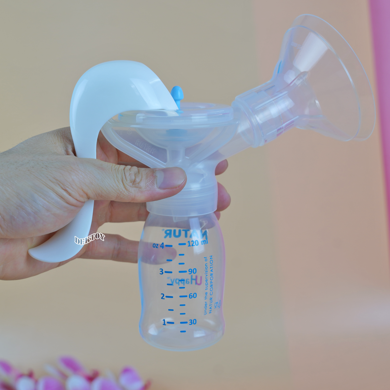 Natur เนเจอร์ ปั๊มนมแบบคันโยก รุ่น MN-3 แถมฟรีถุงเก็บน้ำนม 8oz แพ็ก 10