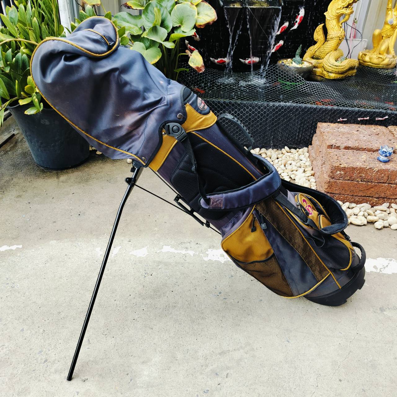 FULLSET MIZUNO PRO พร้อมถุงกอล์ฟขาตั้งอย่างดี ไม้ญี่ปุ่นแท้ๆ คุณภาพดีมากๆ ก้านเบา ครบชุด พร้อมออกรอบได้เลยค่ะ ไม้กอล์ฟพรีเมี่ยมมือสอง ของแท้ By NakaraLuxurious