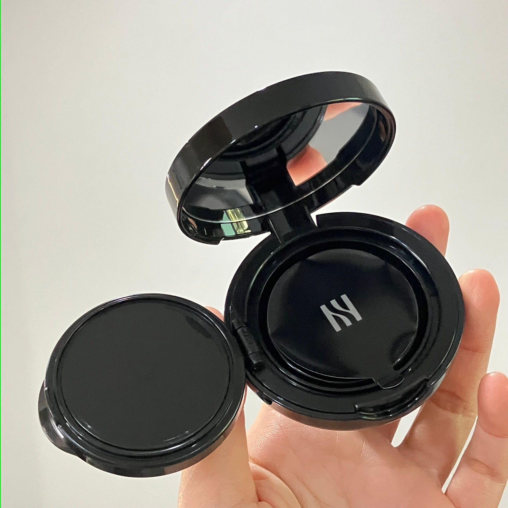 Hera Black Cushion Foundation SPF34/PA++ 5g สี 21N1 Vanilla คุชชั่น ฟาวเดชั่น เนื้อซาตินนุ่มๆ