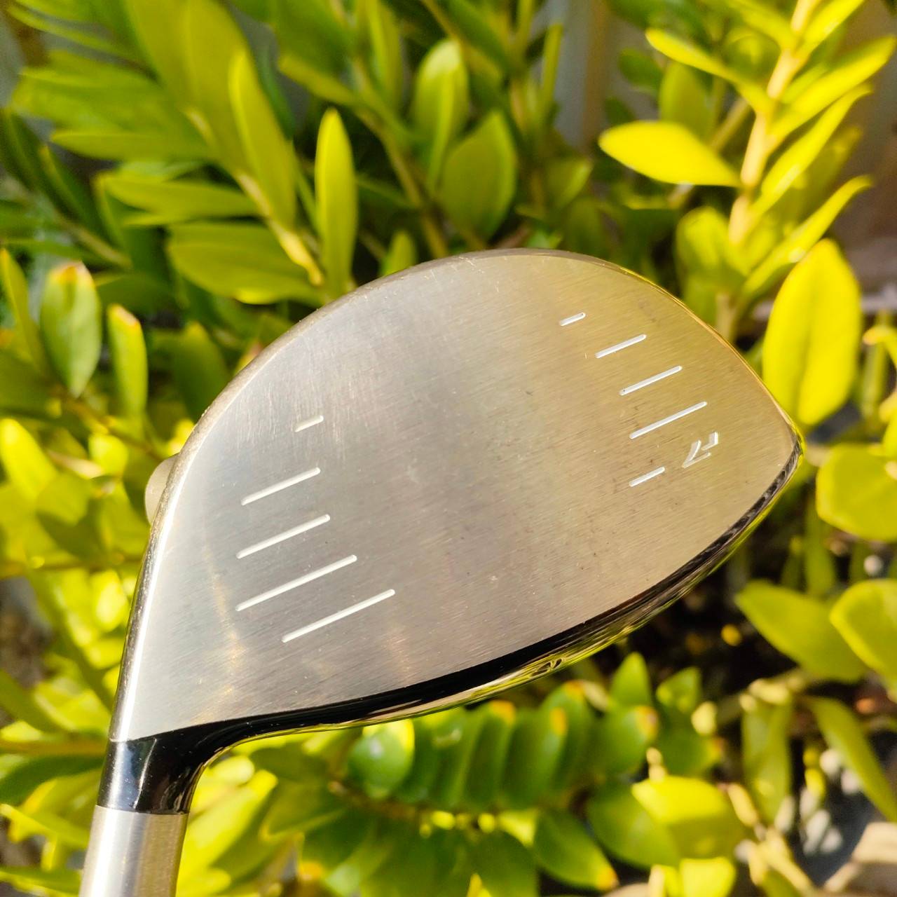 DRIVER TAYLORMADE r7 425 องศา 10.5 ก้าน RE*AX PLUS FLEX R สภาพสวยเดิม ขนาดหัว 425 CC. สามารถเร่งสปีดได้สูงสุด ไม้กอล์ฟพรีเมี่ยมมือสอง ของแท้ By NakaraLuxurious
