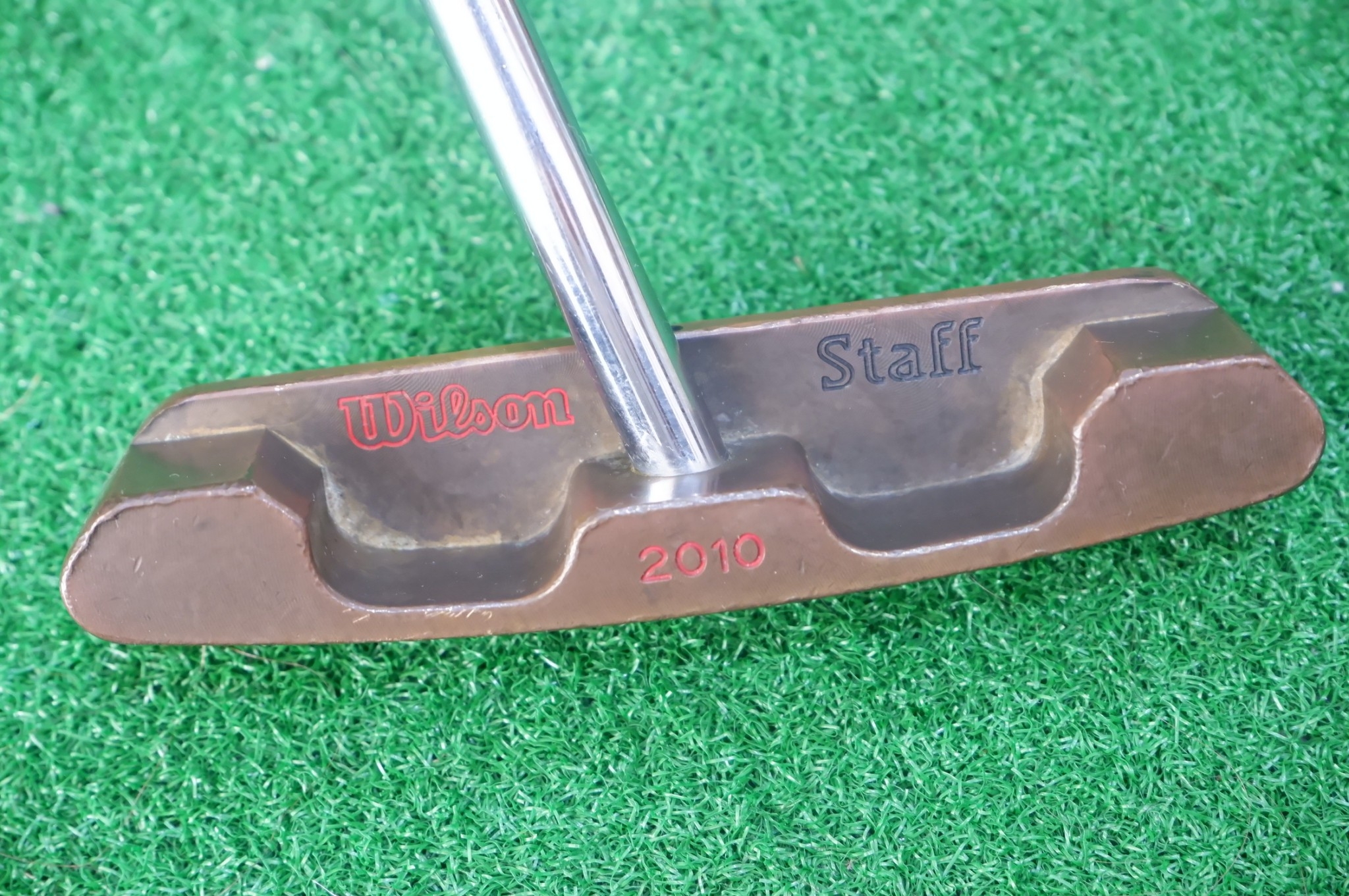 PUTTER WILSON STAFT 2010