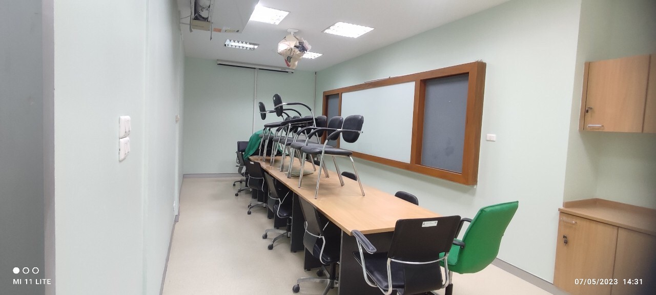 งานปรับปรุงห้องประชุมภาควิชาอายุรศาสตร์ร.พ.ศิริราช