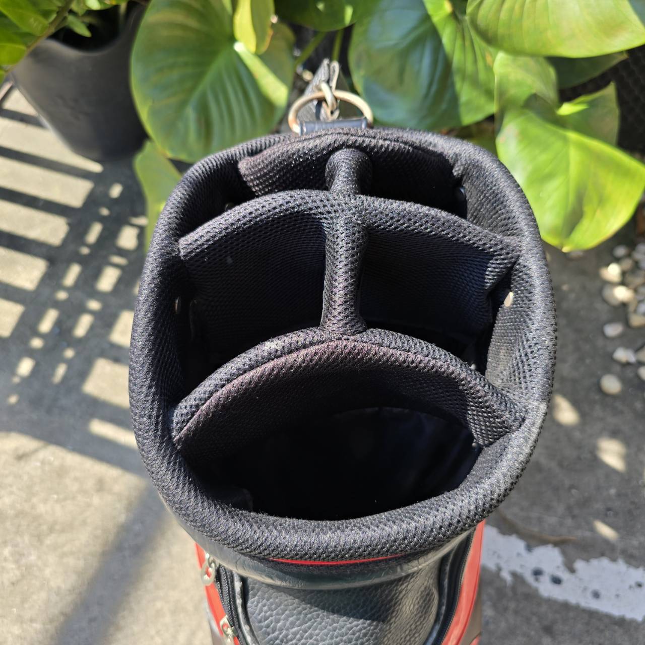 ถุงกอล์ฟ Graviti Golf ของแท้ มือสอง ถุง TOUR ใบใหญ่ ใส่ของได้ครบครัน ลดล้างสต๊อค!!!