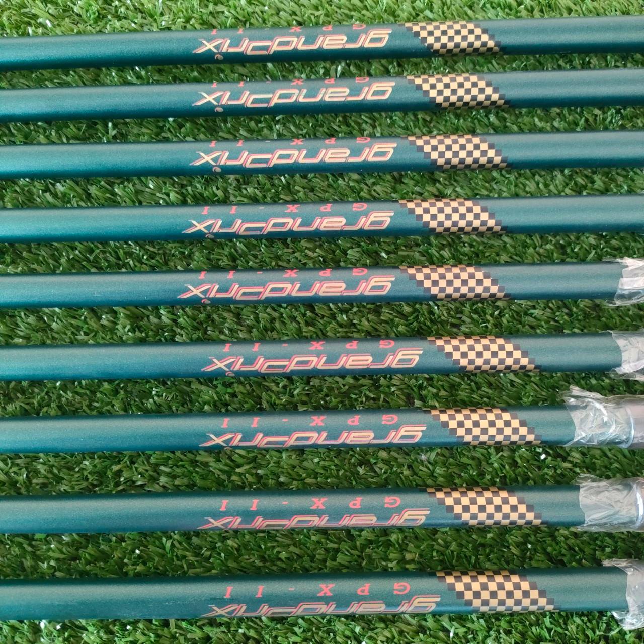 ชุดเหล็ก GARY PLAYER GRANPRIX GPX II ของใหม่!!! มีเหล็ก 3-9 เเละ PW SW ก้าน ALDILA GRANPRIX FLEX R สุดยอดวัสดุพรีเมี่ยม!! ไม้กอล์ฟมือหนึ่ง ของแท้ BY NakaraLuxurious