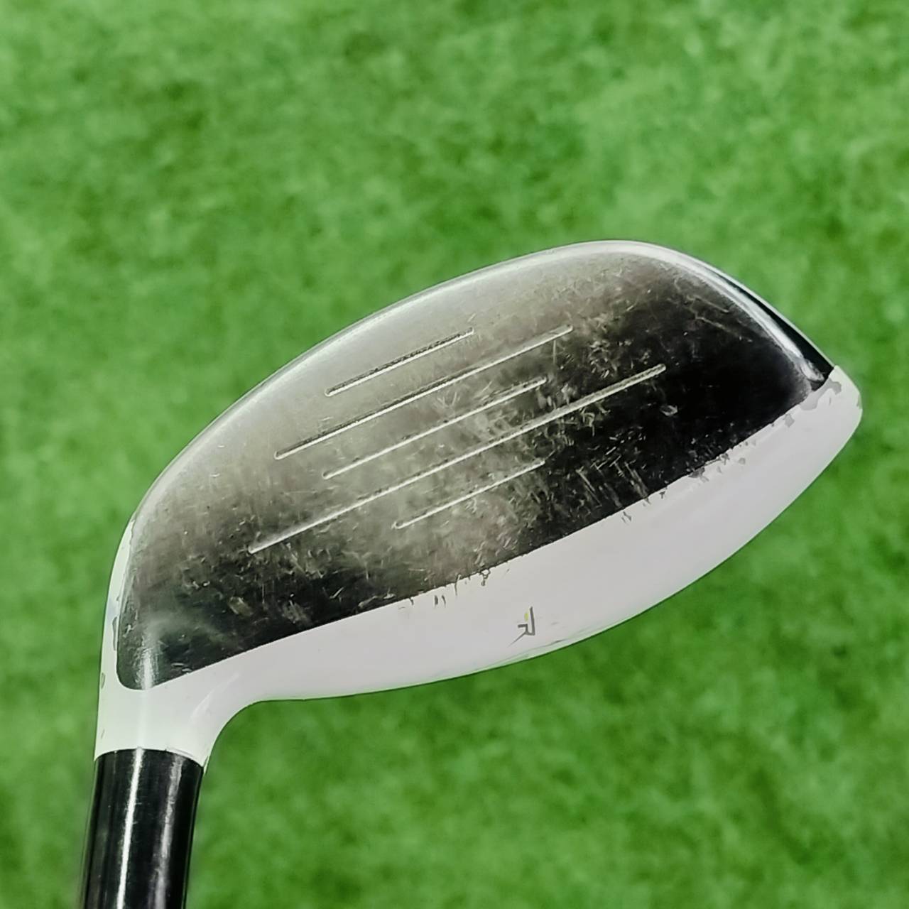 HYBRID 4 TAYLORMADE RBZ ST2 องศา 22 ก้าน ROCKET FUEL FLEX R ไฮบริดหน้าเด้ง มี POCKET อยู่ที่ด้านหน้า ช่วยส่งพลัง ทั้งเสียงและฟีลลิ่งดีมากๆ ไม้กอล์ฟพรีเมี่ยมมือสอง ของแท้ By NakaraLuxurious