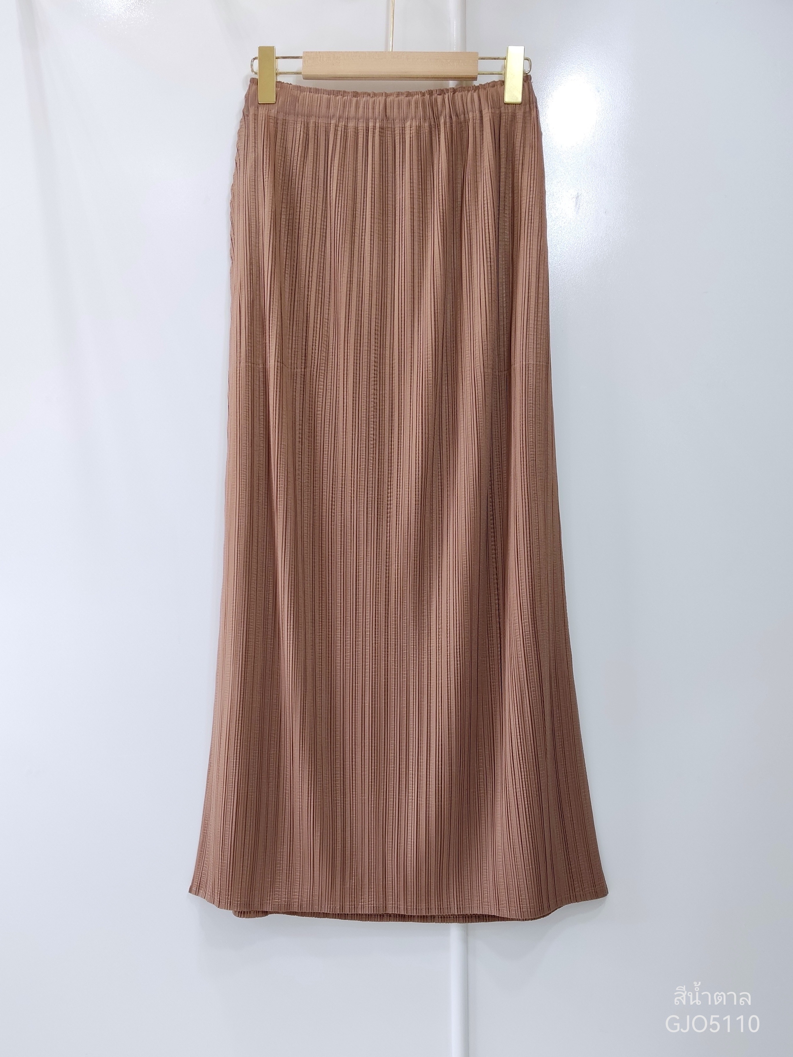 ปรับราคาลง40%!! ยาว 34.5นิ้ว! 2MUAY รุ่น GJO5110 STRAIGHT PLEAT SKIRT กระโปรงผู้หญิง กระโปรงพลีทคุณภาพ 8 สี FREE SIZE