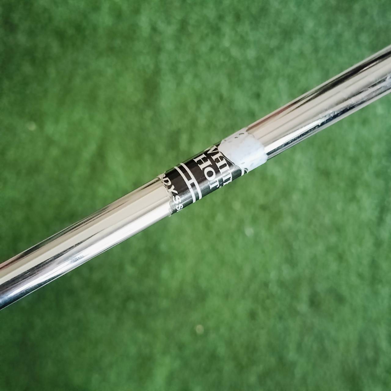 PUTTER ODYSSEY WHITE HOT #1 รุ่นนี้เป็นรุ่นที่โด่งดังสุดๆ ด้วยอินเซิร์ท ไม้กอล์ฟพรีเมี่ยมมือสอง ของแท้ By NakaraLuxurious