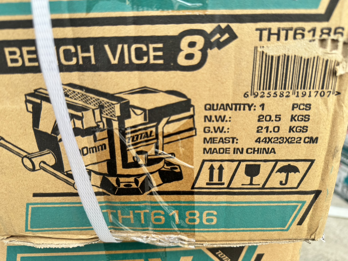 Total ปากกาจับเหล็กมีแท่น 8" รุ่น THT6186