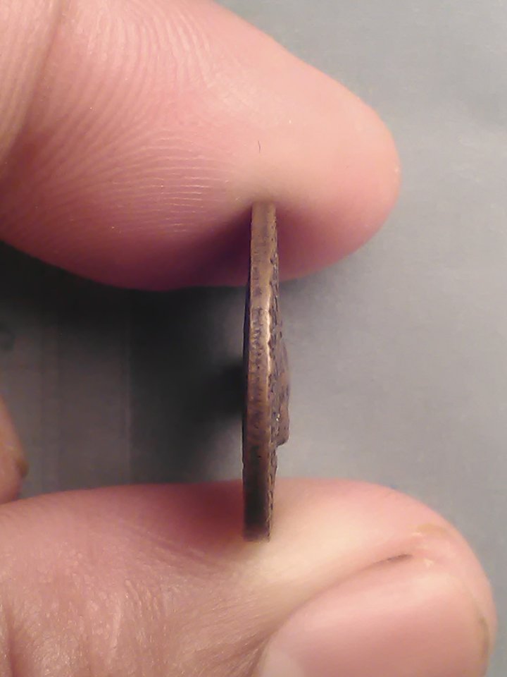 พระครู วรพรตบริหาร เหรียญที่ระลึก ผูกพัทธสีมา วัด สิงห์ จันทบุรี ปี 37 200/.