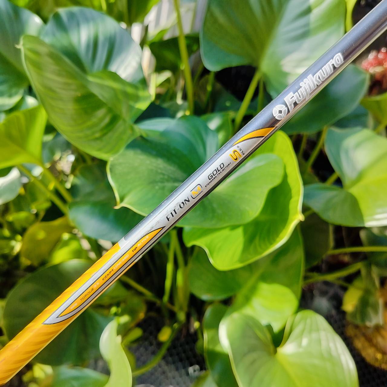 FW5 Cleveland Hi-Bore XLS ก้าน FUJIKURA FIT-ON M GOLD FLEX S รุ่นนี้กระดองปาดลง ทำให้จุด CG มาอยู่ต่ำ ไม้กอล์ฟพรีเมี่ยมมือสอง ของแท้ By NakaraLuxurious