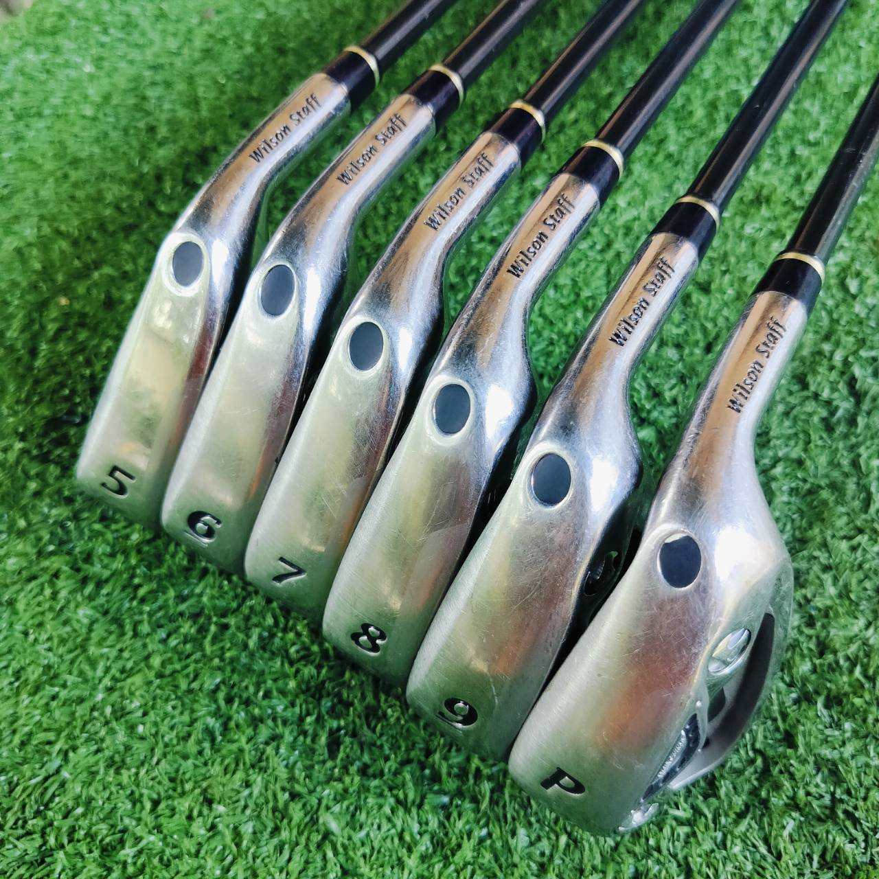 ชุดเหล็ก WILSON STAFF Nc6 มีเหล็ก 5 - 9 เเละ PW ก้าน NANO FLEX ก้านถักพิเศษ ระดับนาโนเทคโนโลยี ของดีมากๆ ชุดนี้เป็นชุดพรีเมี่ยมของ WILSON ไม้กอล์ฟพรีเมี่ยมมือสอง ของแท้ By NakaraLuxurious