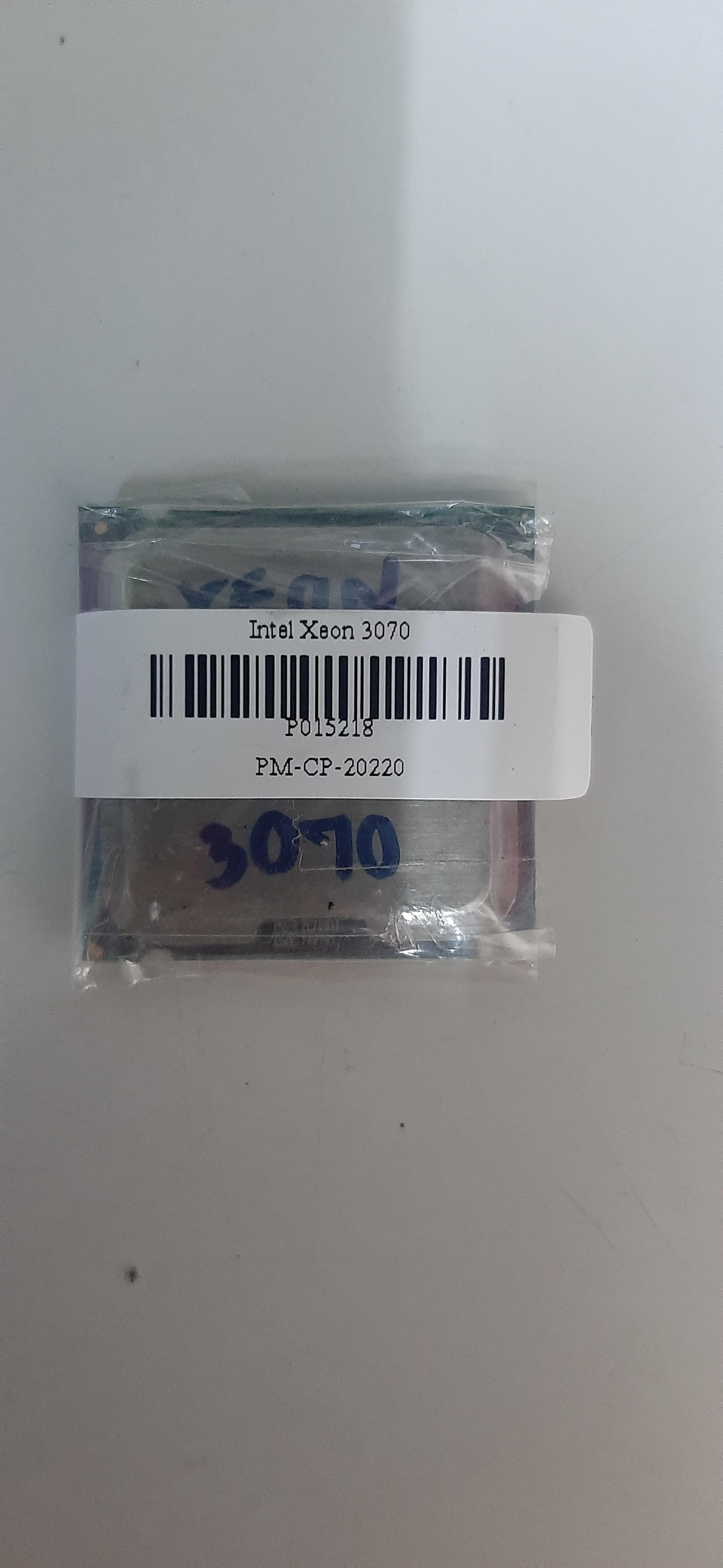 ซีพียูอะไหล่มือสอง Intel Xeon 3070 LGA775 (2.7 GHz 2Cores 2Threads)ประกันร้าน 1 เดือน