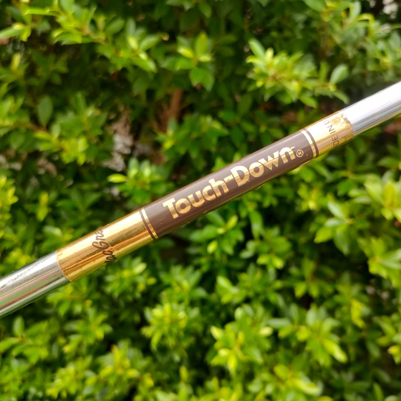 PUTTER TOUCH-DOWN TD2000 ความยาว 32 นิ้ว ก้าน TOUH -DOWN วัสดุทองเหลืองสุดพรีเมี่ยม เป็นพัตเตอร์ แบบคลาสสิค ไม้กอล์ฟมือสอง ของแท้ BY NakaraLuxurious