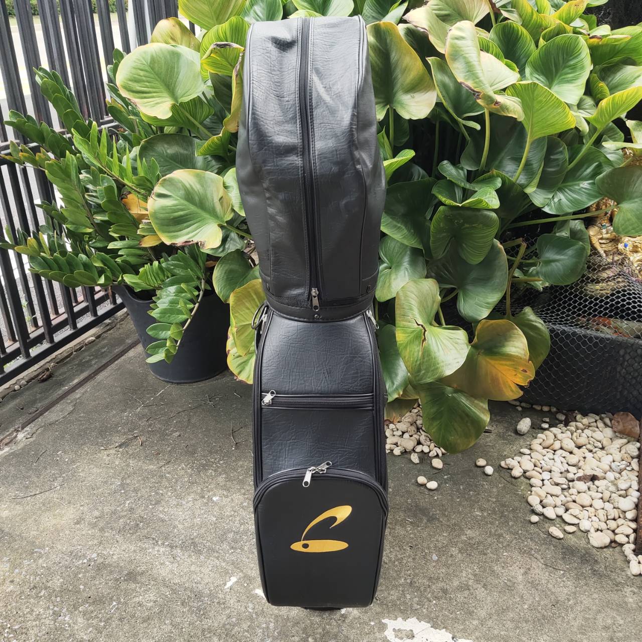 ไม้กอล์ฟครบชุด GOLDEN BEAR MEGA BEAR หมีทองผู้ยิ่งใหญ่แห่งวงการกอล์ฟ