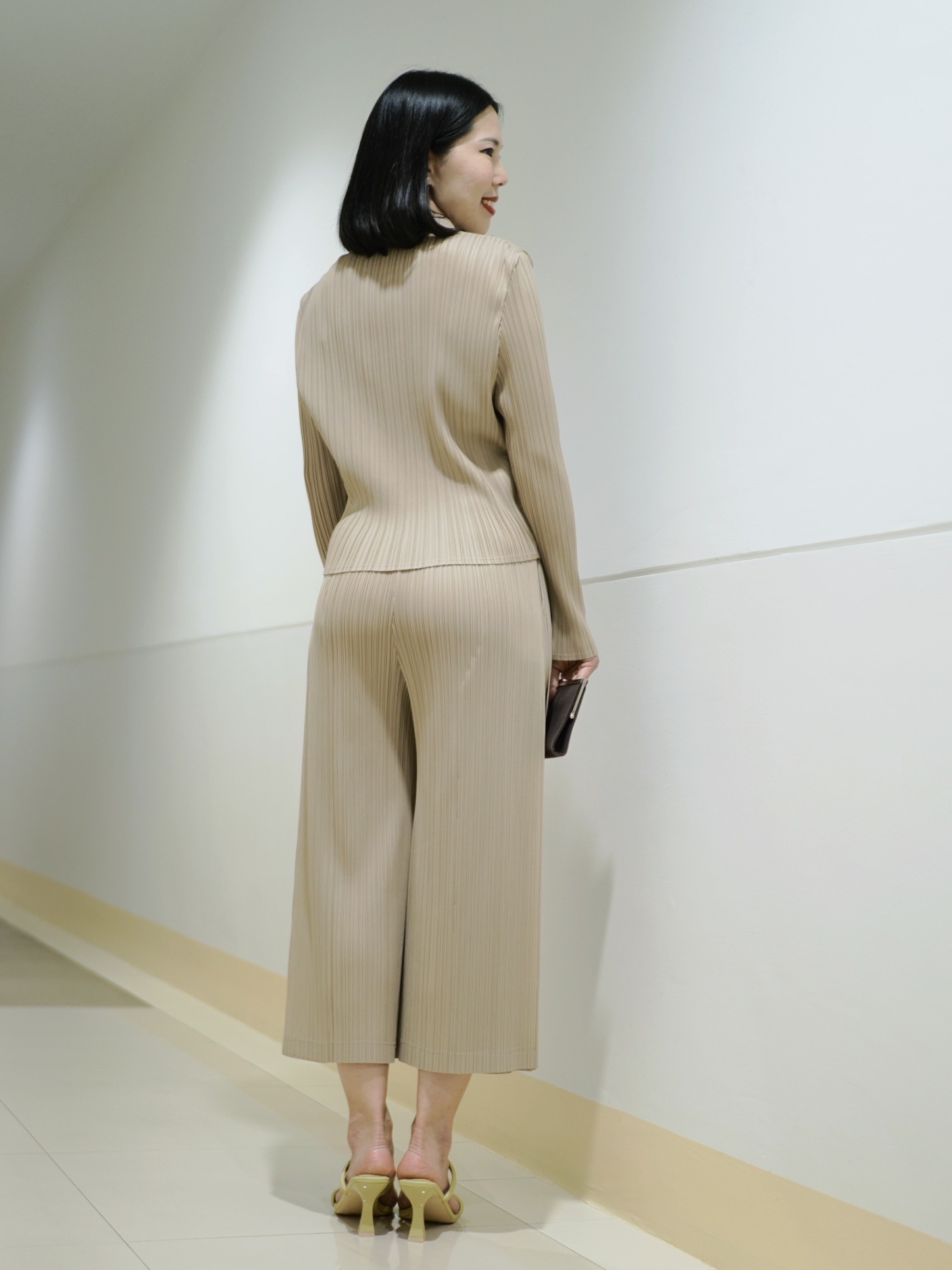 กก. ยาว33นิ้ว! 2MUAY รุ่น GJO5006-9 / GJO1306-9 เซ็ทพลีทคุณภาพ FRONT BUTTON FRONT WITH PANTS PLEATED SET 7 สี FREE SIZE